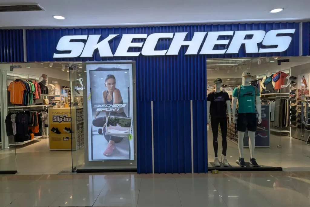 Skechers